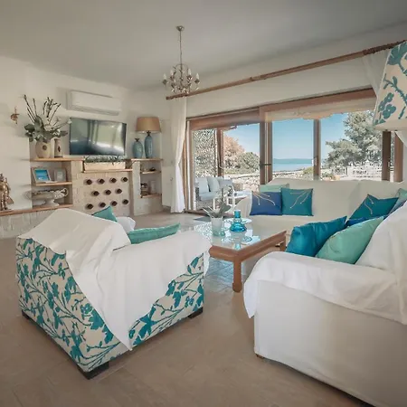 فيلة Zeus Sea View With Private Pool, أفيتوس