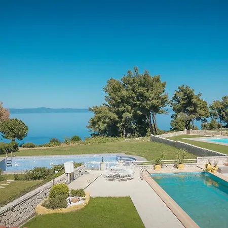 Zeus Sea View With Private Pool,