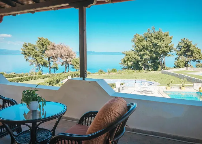 Zeus Sea View With Private Pool, ヴィラ アフィトス