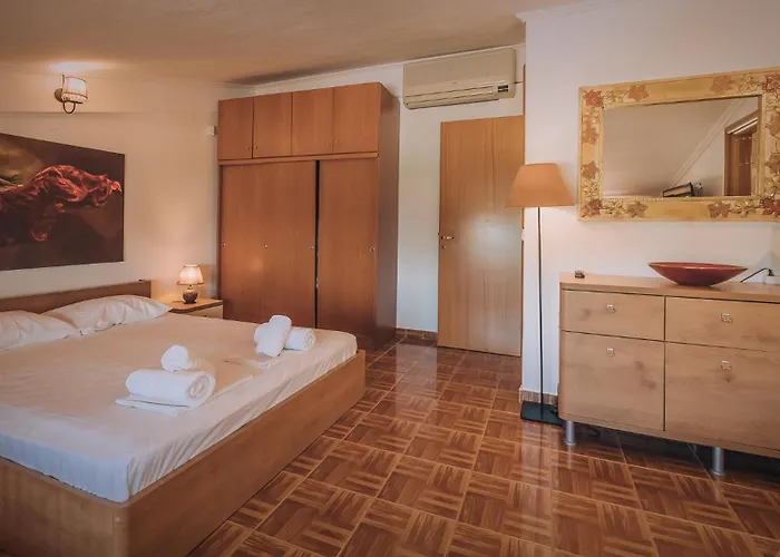 Zeus Sea View With Private Pool, アフィトス