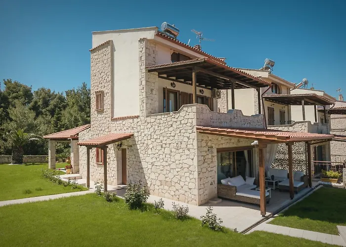 Zeus Sea View With Private Pool,